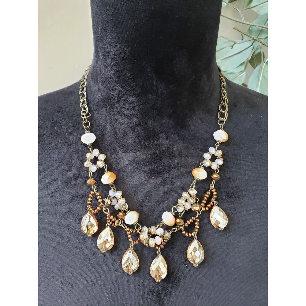 Women Gold Tone Multi Shape Faceted Beads Dangley Charms Bib Necklace w/ Lobster - Picture 2 of 6